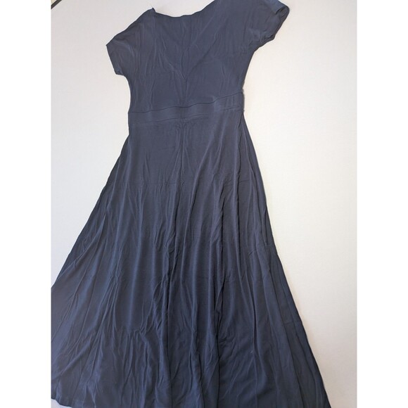 Modcloth Midi Dress Small Lively Dialogue Short Sleeve V-Neck Stretch Jersey - Picture 11 of 12